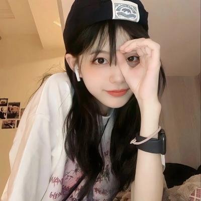 在秃鹫群下